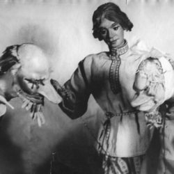 Куклы из спектакля "Иван-крестьянский сын", 1950 г.